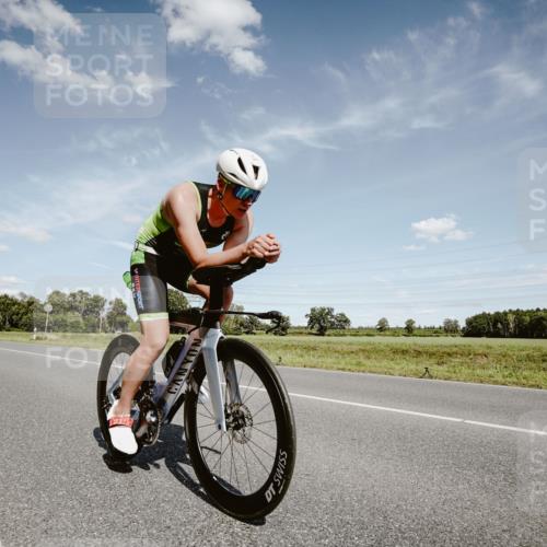 07.09.2025 - 19. Norderstedt Triathlon Michael Burmester http://msf.ph/oto/8849123 07.09.2025 13:56:03 Radfahren 993 meine-sportfotos.de