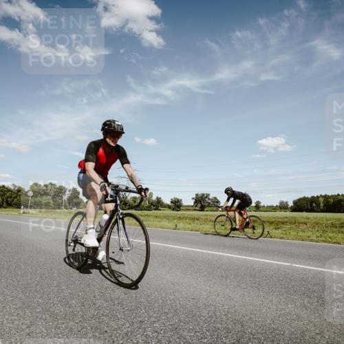 07.09.2025 - 19. Norderstedt Triathlon Michael Burmester http://msf.ph/oto/8849126 07.09.2025 13:56:08 Radfahren 374 meine-sportfotos.de