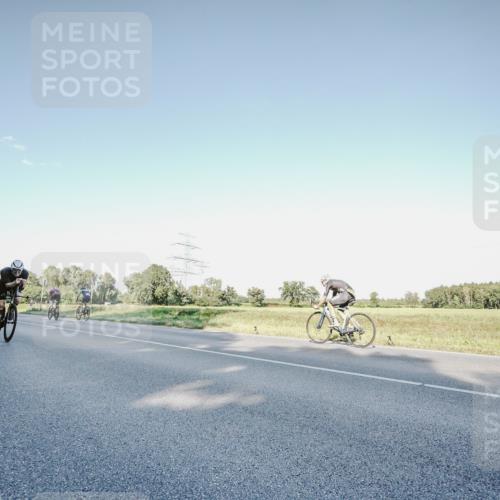 07.09.2025 - 19. Norderstedt Triathlon Michael Burmester http://msf.ph/oto/8849137 07.09.2025 16:10:56 Radfahren 1522, 1585 meine-sportfotos.de