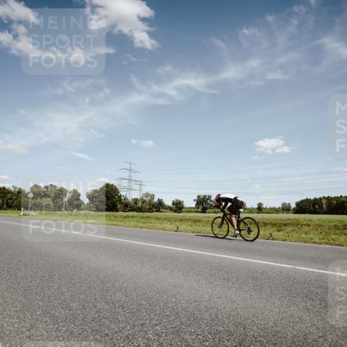 07.09.2025 - 19. Norderstedt Triathlon Michael Burmester http://msf.ph/oto/8849144 07.09.2025 13:56:22 Radfahren  meine-sportfotos.de