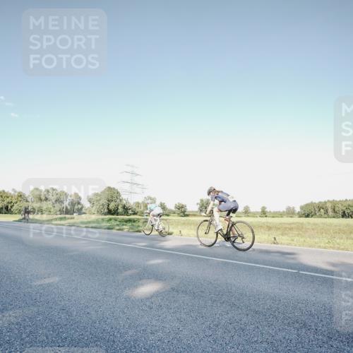 07.09.2025 - 19. Norderstedt Triathlon Michael Burmester http://msf.ph/oto/8849166 07.09.2025 16:11:07 Radfahren 1405 meine-sportfotos.de