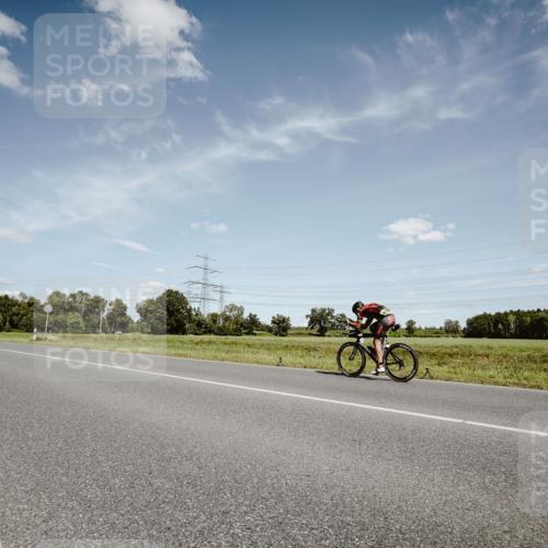 07.09.2025 - 19. Norderstedt Triathlon Michael Burmester http://msf.ph/oto/8849172 07.09.2025 13:56:56 Radfahren  meine-sportfotos.de