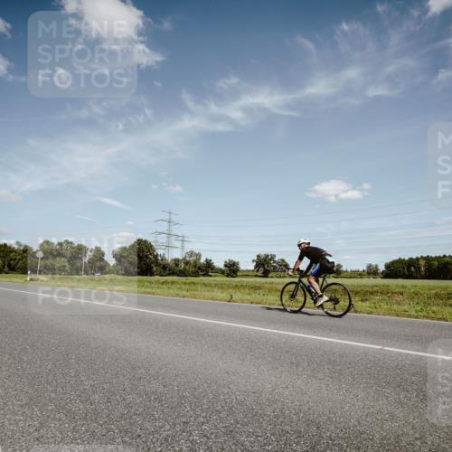 07.09.2025 - 19. Norderstedt Triathlon Michael Burmester http://msf.ph/oto/8849184 07.09.2025 13:57:10 Radfahren  meine-sportfotos.de