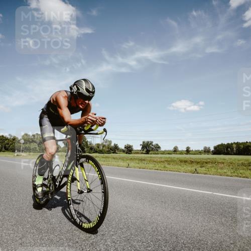 07.09.2025 - 19. Norderstedt Triathlon Michael Burmester http://msf.ph/oto/8849192 07.09.2025 13:57:19 Radfahren 1027, 1036, 1457 meine-sportfotos.de