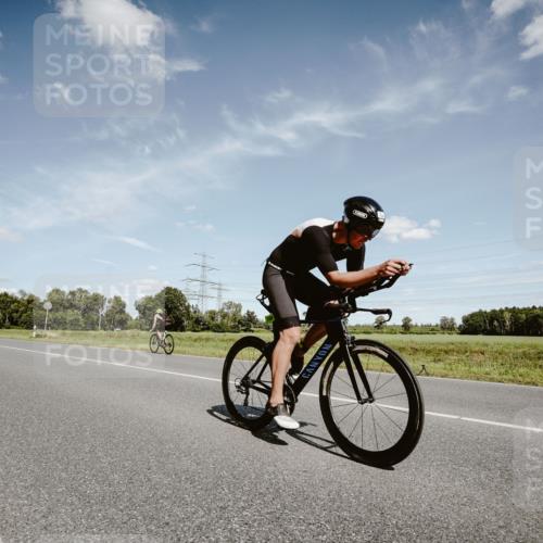 07.09.2025 - 19. Norderstedt Triathlon Michael Burmester http://msf.ph/oto/8849200 07.09.2025 13:57:22 Radfahren 994, 1027, 1036, 1457, 1469 meine-sportfotos.de