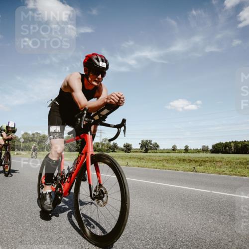 07.09.2025 - 19. Norderstedt Triathlon Michael Burmester http://msf.ph/oto/8849204 07.09.2025 13:57:23 Radfahren 986, 994, 1027, 1036, 1469 meine-sportfotos.de