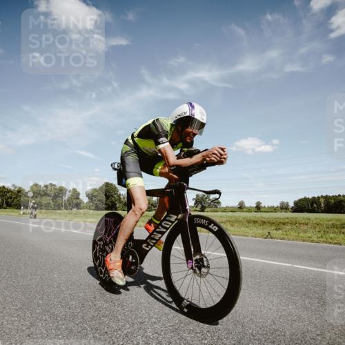 07.09.2025 - 19. Norderstedt Triathlon Michael Burmester http://msf.ph/oto/8849207 07.09.2025 13:57:23 Radfahren 986, 994, 1027, 1036, 1469 meine-sportfotos.de