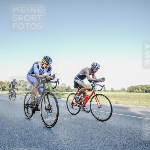 07.09.2025 - 19. Norderstedt Triathlon Michael Burmester http://msf.ph/oto/8849226 07.09.2025 16:11:50 Radfahren 381, 412, 1412, 1419, 1473, 1568 meine-sportfotos.de