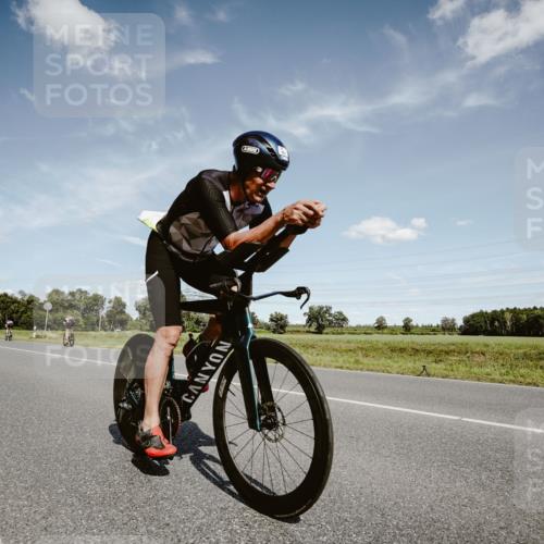 07.09.2025 - 19. Norderstedt Triathlon Michael Burmester http://msf.ph/oto/8849233 07.09.2025 13:57:56 Radfahren 393, 964, 1010 meine-sportfotos.de