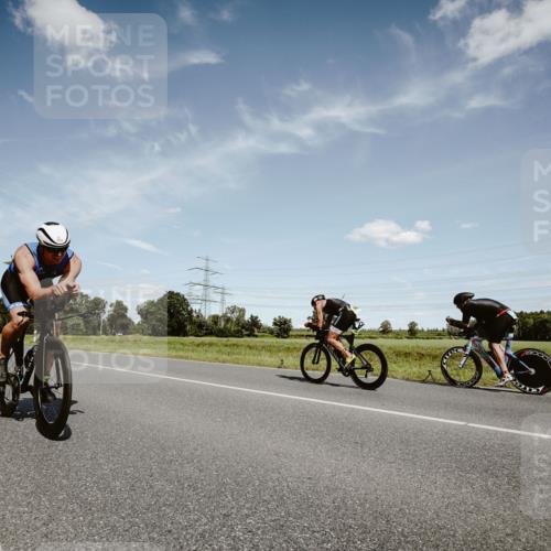 07.09.2025 - 19. Norderstedt Triathlon Michael Burmester http://msf.ph/oto/8849237 07.09.2025 13:57:58 Radfahren 964, 1010 meine-sportfotos.de