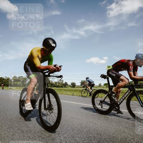 07.09.2025 - 19. Norderstedt Triathlon Michael Burmester http://msf.ph/oto/8849273 07.09.2025 13:58:30 Radfahren 872, 959, 970, 1013, 1015, 1031 meine-sportfotos.de