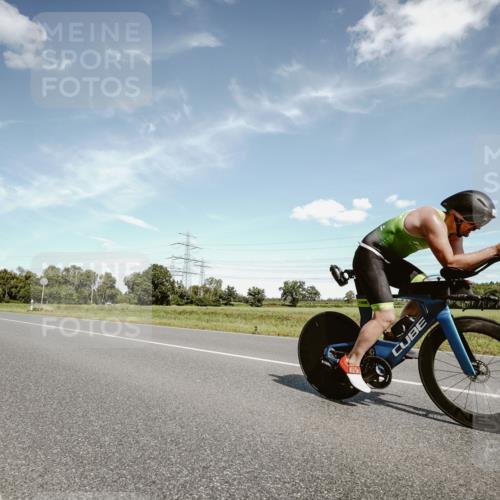 07.09.2025 - 19. Norderstedt Triathlon Michael Burmester http://msf.ph/oto/8849294 07.09.2025 13:58:46 Radfahren 363, 1006, 1431 meine-sportfotos.de