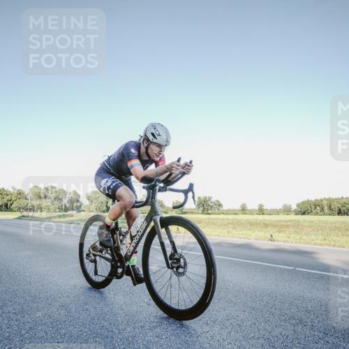 07.09.2025 - 19. Norderstedt Triathlon Michael Burmester http://msf.ph/oto/8849302 07.09.2025 16:12:22 Radfahren 1054 meine-sportfotos.de