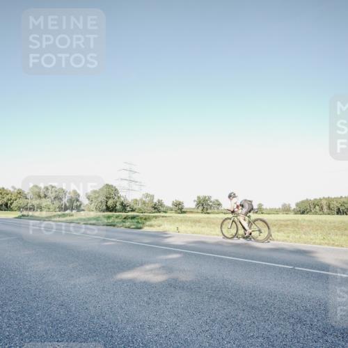 07.09.2025 - 19. Norderstedt Triathlon Michael Burmester http://msf.ph/oto/8849306 07.09.2025 16:12:24 Radfahren 1054, 1610 meine-sportfotos.de
