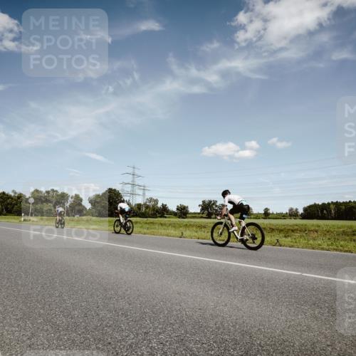 07.09.2025 - 19. Norderstedt Triathlon Michael Burmester http://msf.ph/oto/8849323 07.09.2025 13:59:04 Radfahren  meine-sportfotos.de