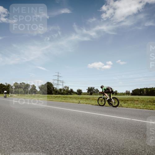 07.09.2025 - 19. Norderstedt Triathlon Michael Burmester http://msf.ph/oto/8849327 07.09.2025 13:59:06 Radfahren  meine-sportfotos.de