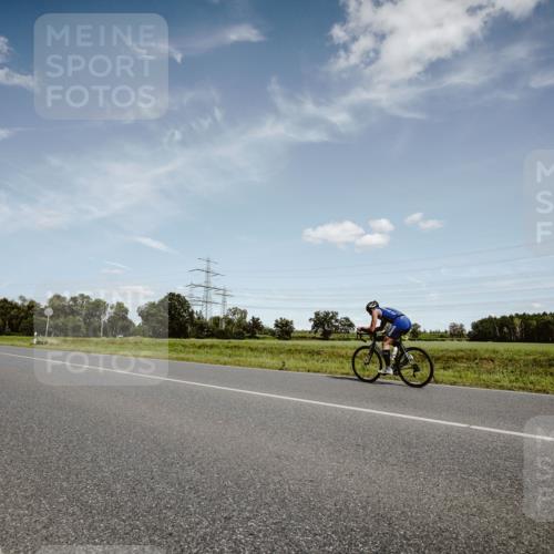 07.09.2025 - 19. Norderstedt Triathlon Michael Burmester http://msf.ph/oto/8849343 07.09.2025 13:59:25 Radfahren  meine-sportfotos.de