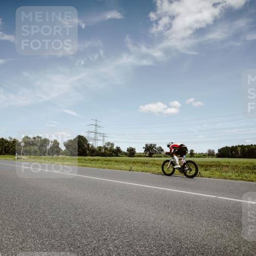 07.09.2025 - 19. Norderstedt Triathlon Michael Burmester http://msf.ph/oto/8849347 07.09.2025 13:59:29 Radfahren  meine-sportfotos.de