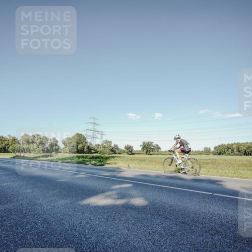 07.09.2025 - 19. Norderstedt Triathlon Michael Burmester http://msf.ph/oto/8849350 07.09.2025 16:12:47 Radfahren 397, 909 meine-sportfotos.de
