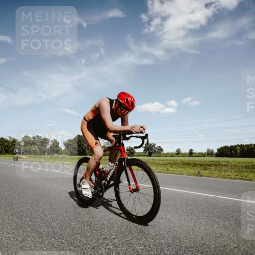 07.09.2025 - 19. Norderstedt Triathlon Michael Burmester http://msf.ph/oto/8849355 07.09.2025 13:59:39 Radfahren 991, 999, 1003, 1007 meine-sportfotos.de