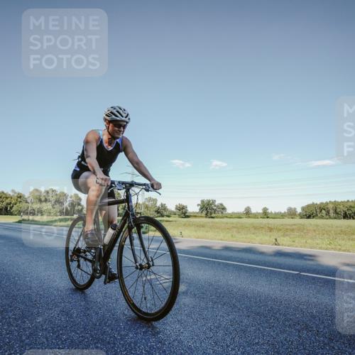 07.09.2025 - 19. Norderstedt Triathlon Michael Burmester http://msf.ph/oto/8849395 07.09.2025 16:13:21 Radfahren 1090, 1106, 1476 meine-sportfotos.de