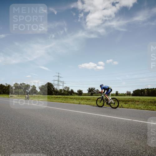 07.09.2025 - 19. Norderstedt Triathlon Michael Burmester http://msf.ph/oto/8849396 07.09.2025 14:00:11 Radfahren  meine-sportfotos.de