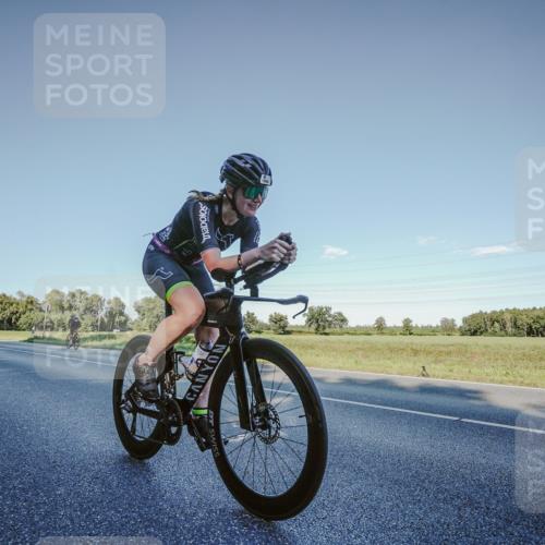 07.09.2025 - 19. Norderstedt Triathlon Michael Burmester http://msf.ph/oto/8849402 07.09.2025 16:13:24 Radfahren 1050, 1060, 1076, 1090, 1106, 1595 meine-sportfotos.de