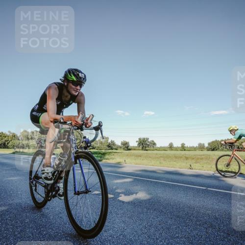 07.09.2025 - 19. Norderstedt Triathlon Michael Burmester http://msf.ph/oto/8849425 07.09.2025 16:13:38 Radfahren 1044, 1067 meine-sportfotos.de