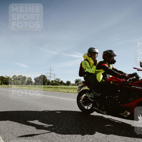 07.09.2025 - 19. Norderstedt Triathlon Michael Burmester http://msf.ph/oto/8849436 07.09.2025 10:20:33 Radfahren  meine-sportfotos.de