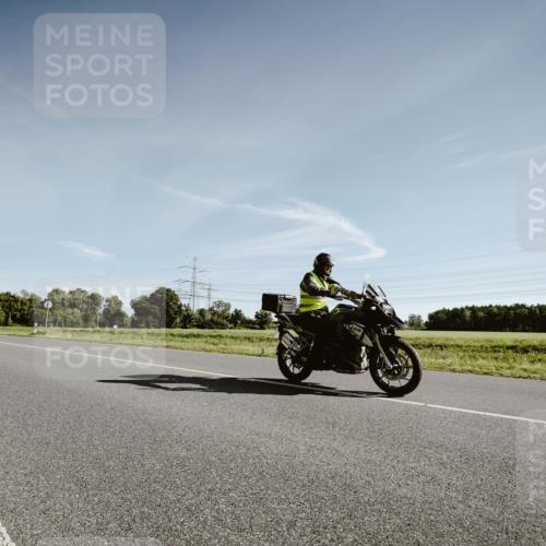 07.09.2025 - 19. Norderstedt Triathlon Michael Burmester http://msf.ph/oto/8849444 07.09.2025 10:20:43 Radfahren 1149 meine-sportfotos.de