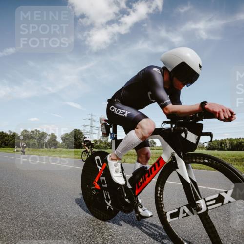 07.09.2025 - 19. Norderstedt Triathlon Michael Burmester http://msf.ph/oto/8849479 07.09.2025 14:01:39 Radfahren 1468 meine-sportfotos.de