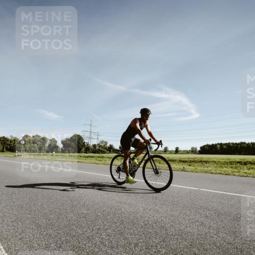 07.09.2025 - 19. Norderstedt Triathlon Michael Burmester http://msf.ph/oto/8849488 07.09.2025 10:23:22 Radfahren 1139 meine-sportfotos.de