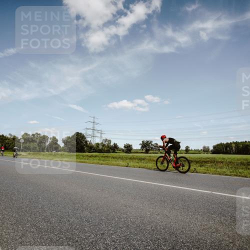 07.09.2025 - 19. Norderstedt Triathlon Michael Burmester http://msf.ph/oto/8849491 07.09.2025 14:01:48 Radfahren  meine-sportfotos.de