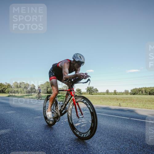 07.09.2025 - 19. Norderstedt Triathlon Michael Burmester http://msf.ph/oto/8849494 07.09.2025 16:14:27 Radfahren 380, 415, 1584 meine-sportfotos.de