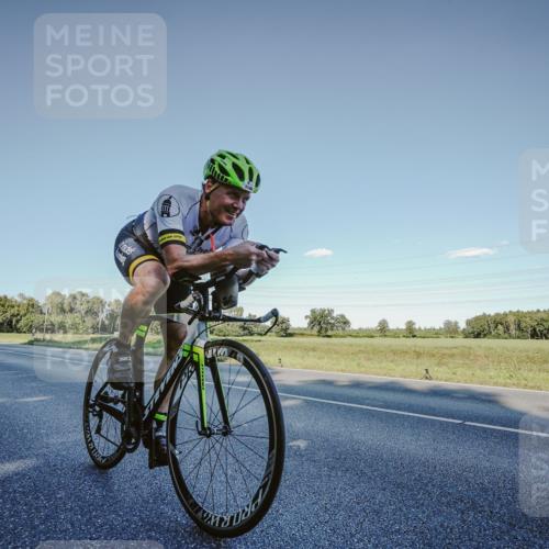07.09.2025 - 19. Norderstedt Triathlon Michael Burmester http://msf.ph/oto/8849505 07.09.2025 16:14:34 Radfahren 409, 1586 meine-sportfotos.de
