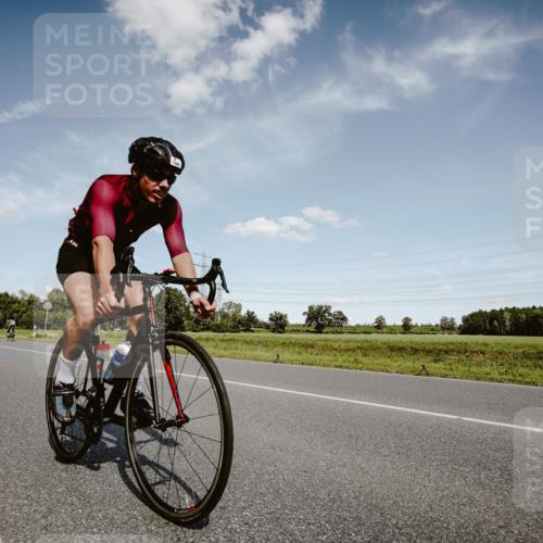 07.09.2025 - 19. Norderstedt Triathlon Michael Burmester http://msf.ph/oto/8849531 07.09.2025 14:02:09 Radfahren 880, 911, 1028, 1465 meine-sportfotos.de