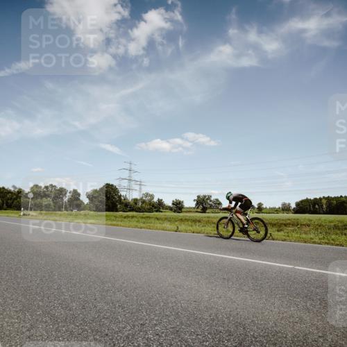07.09.2025 - 19. Norderstedt Triathlon Michael Burmester http://msf.ph/oto/8849559 07.09.2025 14:02:38 Radfahren  meine-sportfotos.de