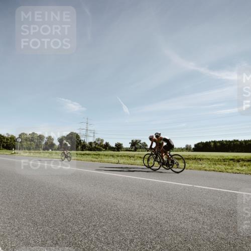 07.09.2025 - 19. Norderstedt Triathlon Michael Burmester http://msf.ph/oto/8849568 07.09.2025 10:29:31 Radfahren 1126 meine-sportfotos.de