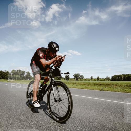07.09.2025 - 19. Norderstedt Triathlon Michael Burmester http://msf.ph/oto/8849583 07.09.2025 14:02:49 Radfahren 366, 962, 965 meine-sportfotos.de