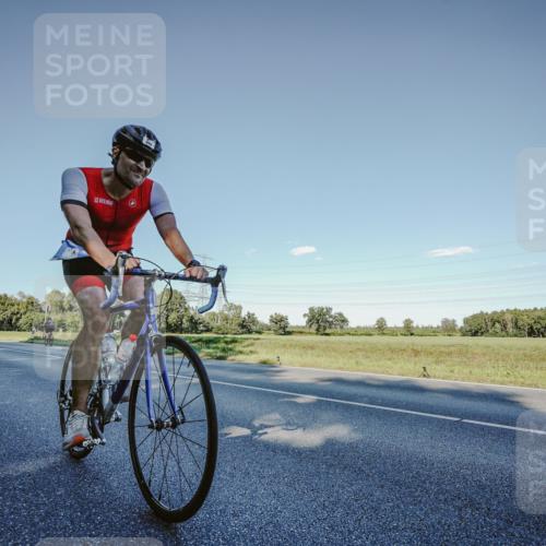 07.09.2025 - 19. Norderstedt Triathlon Michael Burmester http://msf.ph/oto/8849586 07.09.2025 16:15:25 Radfahren 873, 894 meine-sportfotos.de