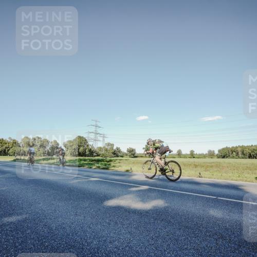 07.09.2025 - 19. Norderstedt Triathlon Michael Burmester http://msf.ph/oto/8849593 07.09.2025 16:15:28 Radfahren 894, 1620 meine-sportfotos.de