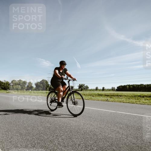 07.09.2025 - 19. Norderstedt Triathlon Michael Burmester http://msf.ph/oto/8849596 07.09.2025 10:30:14 Radfahren 1113 meine-sportfotos.de