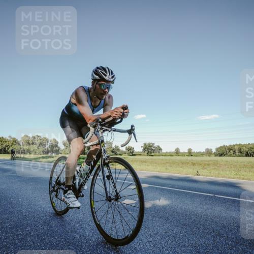 07.09.2025 - 19. Norderstedt Triathlon Michael Burmester http://msf.ph/oto/8849602 07.09.2025 16:15:32 Radfahren 1620 meine-sportfotos.de