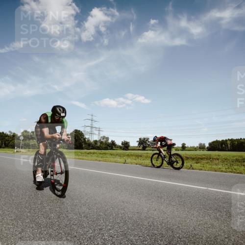 07.09.2025 - 19. Norderstedt Triathlon Michael Burmester http://msf.ph/oto/8849603 07.09.2025 14:02:57 Radfahren 1037 meine-sportfotos.de