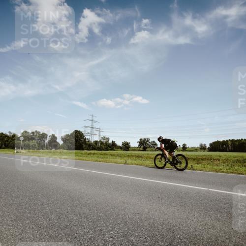 07.09.2025 - 19. Norderstedt Triathlon Michael Burmester http://msf.ph/oto/8849623 07.09.2025 14:03:12 Radfahren  meine-sportfotos.de