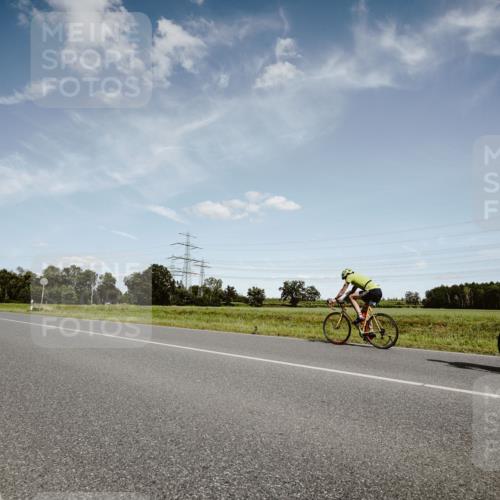 07.09.2025 - 19. Norderstedt Triathlon Michael Burmester http://msf.ph/oto/8849627 07.09.2025 14:03:21 Radfahren  meine-sportfotos.de