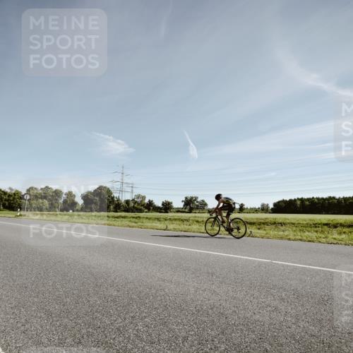 07.09.2025 - 19. Norderstedt Triathlon Michael Burmester http://msf.ph/oto/8849651 07.09.2025 10:31:18 Radfahren  meine-sportfotos.de