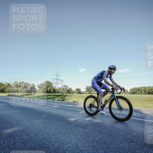 07.09.2025 - 19. Norderstedt Triathlon Michael Burmester http://msf.ph/oto/8849652 07.09.2025 16:15:57 Radfahren 870, 941, 1088, 1435, 1550, 1553, 1564 meine-sportfotos.de