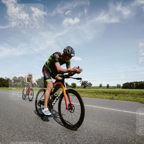 07.09.2025 - 19. Norderstedt Triathlon Michael Burmester http://msf.ph/oto/8849668 07.09.2025 14:04:01 Radfahren 900, 1017 meine-sportfotos.de