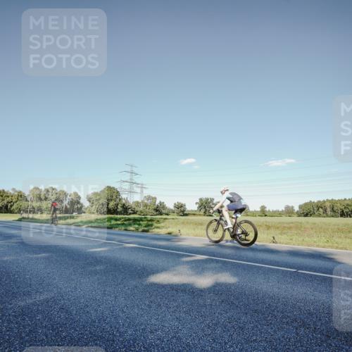 07.09.2025 - 19. Norderstedt Triathlon Michael Burmester http://msf.ph/oto/8849679 07.09.2025 16:16:08 Radfahren 1618 meine-sportfotos.de